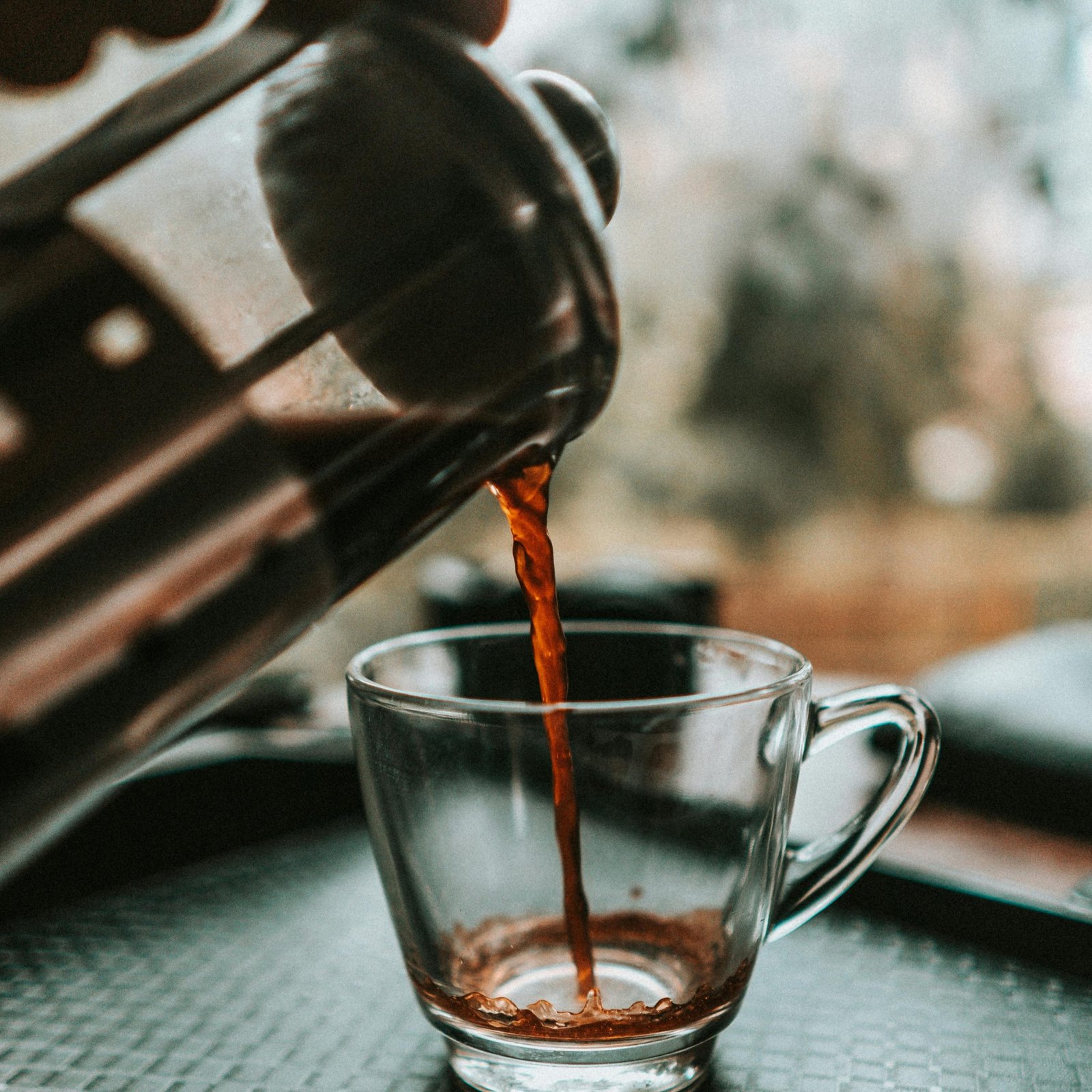 Brewing coffee with french press method